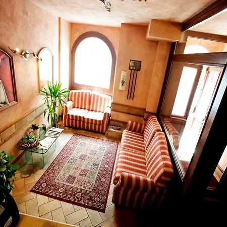 Szálloda Ristorante Garibaldi Frosinone