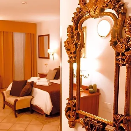 Ristorante Garibaldi فندق 4*